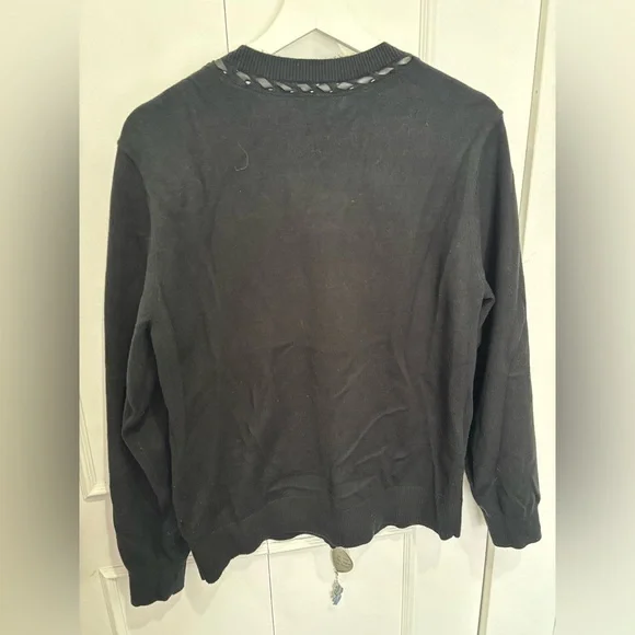 Joe Fresh Sweater 🖤 - Picture 6 of 6